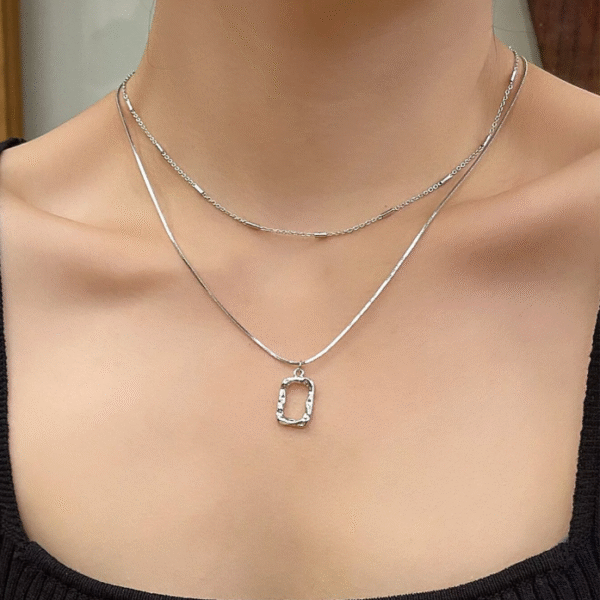 Dazzling Beehive Necklace - Image 2