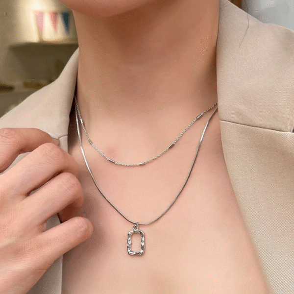 Dazzling Beehive Necklace - Image 3